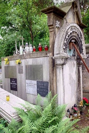 grób Miklaszewskich przed renowacją